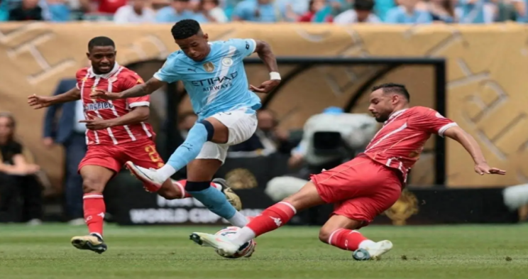 汉密尔顿vs彼得黑德直播_在线观看汉密尔顿vs彼得黑德直播赛事_汉密尔顿vs彼得黑德直播比赛免费观看-24直播